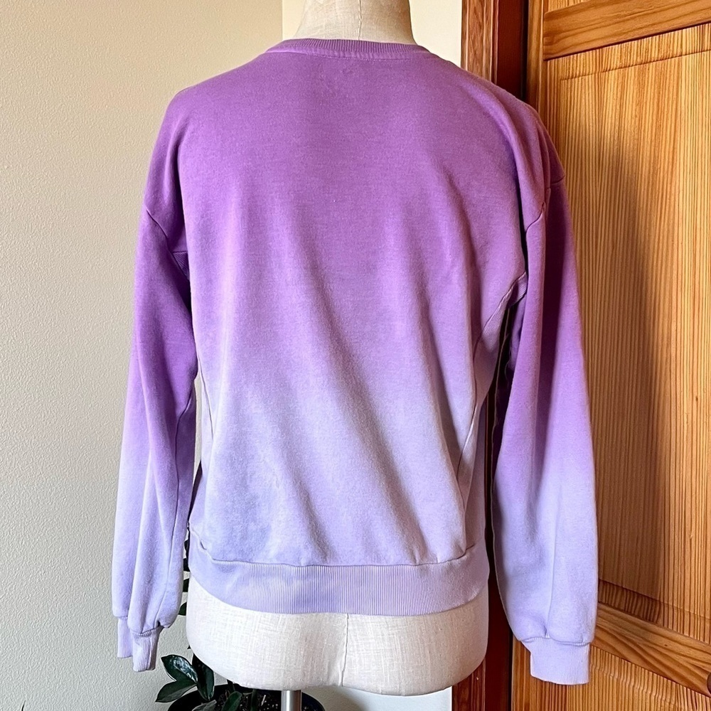 MTV Juniors Large Purple Ombre Cropped Scoopneck Sweatshirt Graphic Music - Picture 3 of 5
